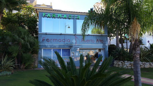 FARMACIA PUERTO ALTO Rotonda del Barco, Av. Reina Sofía, 29680 Estepona, Málaga, España