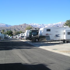 Palm Springs Oasis RV Resort