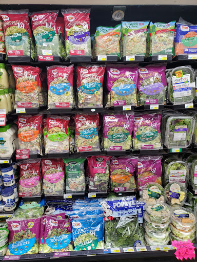 Grocery Store «Hollywood Super Market», reviews and photos, 714 N Main St, Royal Oak, MI 48067, USA