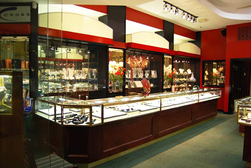 Jewelry Store «Gesner Estate Jewelry», reviews and photos, 1600 W Bay Dr, Largo, FL 33770, USA