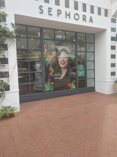 Cosmetics Store «SEPHORA», reviews and photos, 701 Paseo Nuevo, Santa Barbara, CA 93101, USA