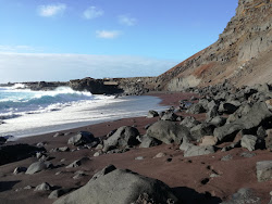 Photo de Playa del Verodal situé dans une zone naturelle