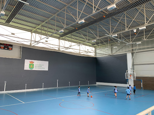 Polideportivo Municipal en Renedo de Esgueva, Valladolid