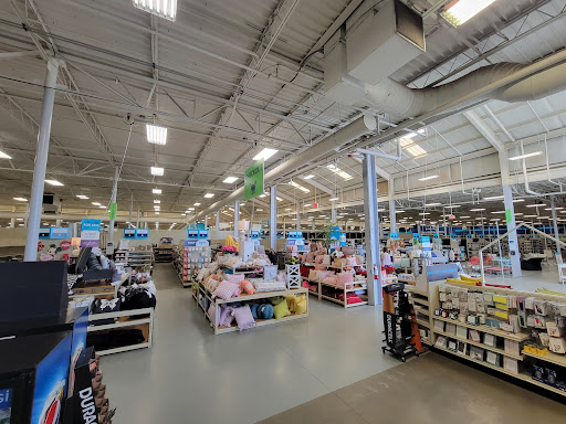 Home Goods Store «At Home», reviews and photos, 401 International Center Dr, Sandston, VA 23150, USA