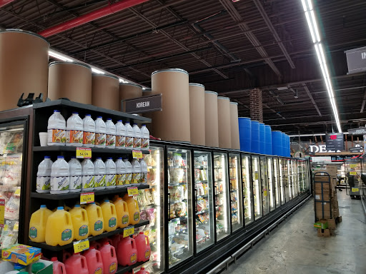 Supermarket «Manhattan Avenue Food Bazaar Supermarket», reviews and photos, 21 Manhattan Ave, Brooklyn, NY 11206, USA