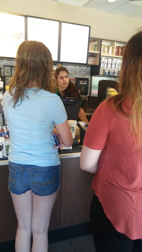 Coffee Shop «Starbucks», reviews and photos, 6680 Edwardsville Crossing Dr, Edwardsville, IL 62025, USA