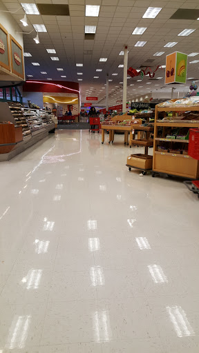 Department Store «Target», reviews and photos, 3885 E Main St, St Charles, IL 60174, USA