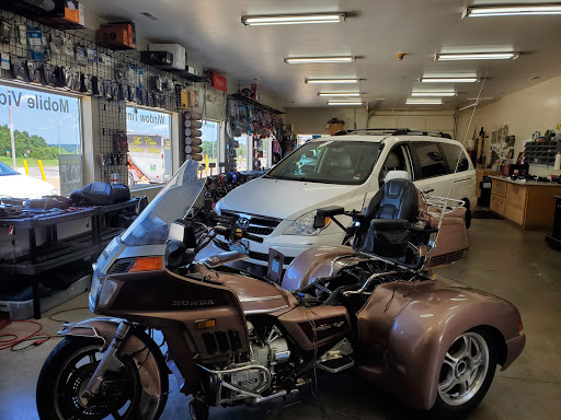 Car Stereo Store «The Car Audio Shop», reviews and photos, 1520 Gravois Rd, High Ridge, MO 63049, USA