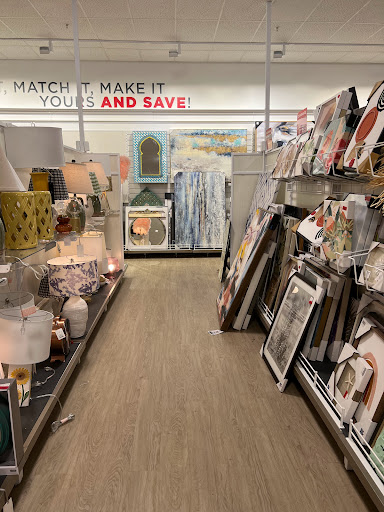 Department Store «HomeGoods», reviews and photos, 2715 W Market St #180, Fairlawn, OH 44333, USA