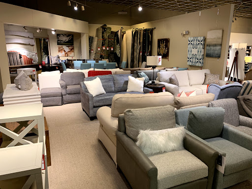 Furniture Store «Bassett Home Furnishings», reviews and photos, 1551 Carl D. Silver Parkway, Fredericksburg, VA 22401, USA
