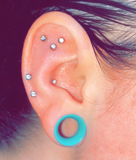 Tattoo Shop «2 Chairs Tattoo», reviews and photos, 5032 Lemmon Ave, Dallas, TX 75209, USA