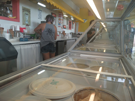 Ice Cream Shop «Waffle Cone Company», reviews and photos, 2722 Highway 35 N, Rockport, TX 78382, USA