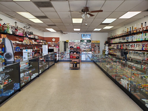 Tobacco Shop «Smoke Shop», reviews and photos, 2855 W Cactus Rd # 28, Phoenix, AZ 85029, USA