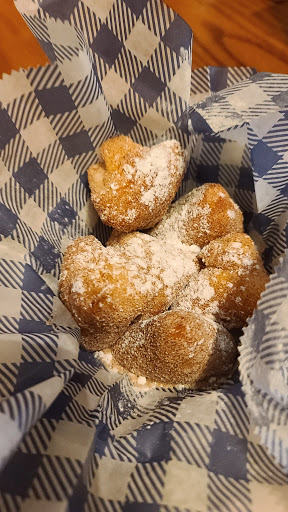 American Restaurant «Cracker Barrel Old Country Store», reviews and photos, 1303 Tadlock Dr, Murrells Inlet, SC 29576, USA