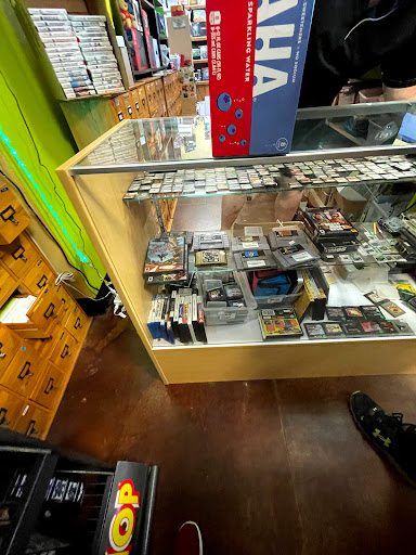 Video Game Store «MOGAMOR», reviews and photos, 33451 SW JP W Rd, Scappoose, OR 97056, USA