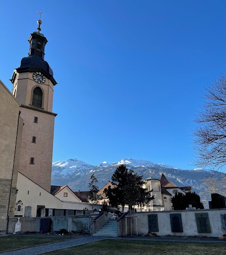 Rezensionen über Kathedrale St. Mariä Himmelfahrt in Chur - Andere