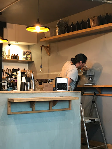 Almanegra Café