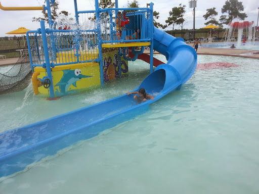 Public Swimming Pool «Diamond Bay Water Park», reviews and photos, 2034 Trinity Bay Dr, Pearland, TX 77584, USA