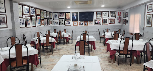 Restaurante Venta Don José (Restaurantes Badajoz) - Av. Madrid-Lisboa, Km396, 06008 Badajoz, Spain
