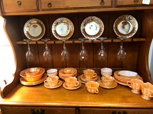 Thrift Store «New2you Thrift Store», reviews and photos, 206 William Howard Taft Rd #2, Cincinnati, OH 45219, USA