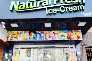 Natural Fresh Ice Cream, Neral image