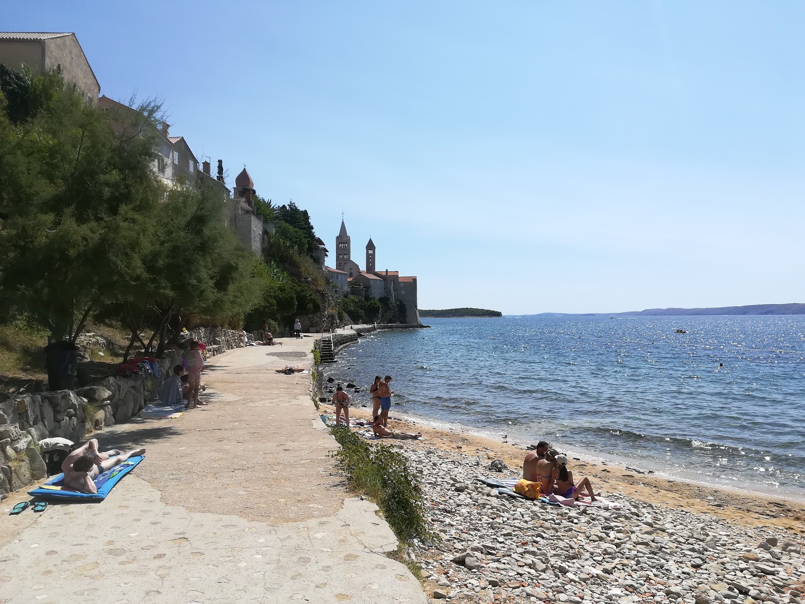 Foto van Sveti Ivan beach met turquoise puur water oppervlakte