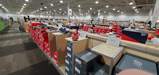 Shoe Store «DSW Designer Shoe Warehouse», reviews and photos, 30777 Gratiot Ave, Roseville, MI 48066, USA