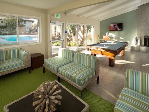 Eaves Creekside image