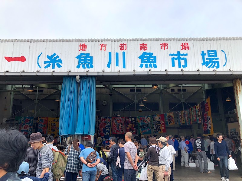 糸魚川魚市場