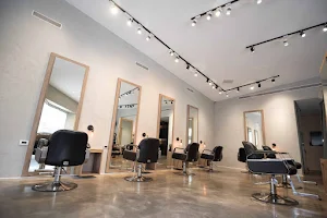 UN Hair Salon image