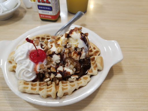 Gas Station «Flying J», reviews and photos, 520 S State Rd 39, Lebanon, IN 46052, USA