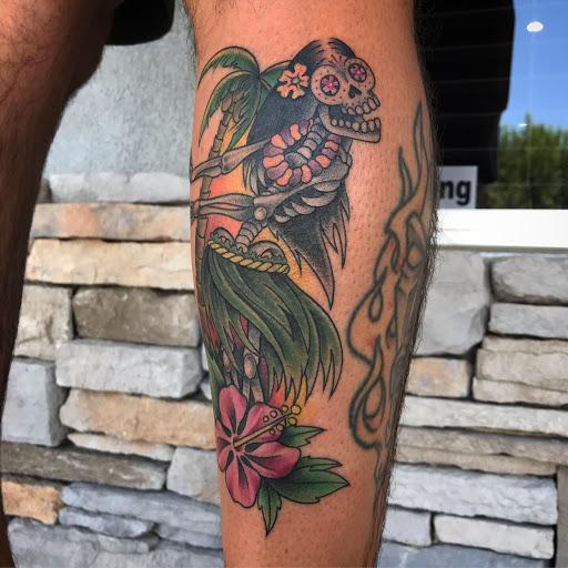 Explore tattoo ideas for dad, creative tattoo ideas in Bakersfield, available at CLASSIC STANDARD TATTOO CO.