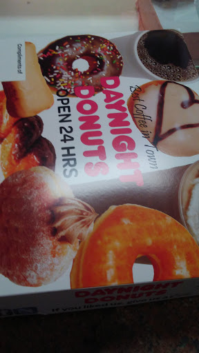 Coffee Shop «Daynight Donuts», reviews and photos, 2234 Fairgrounds Rd NE, Salem, OR 97301, USA