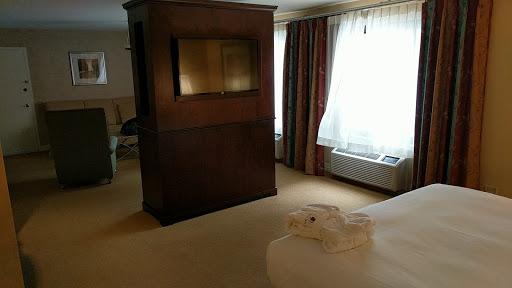 Hotel «DoubleTree by Hilton Hotel Boston - Bedford Glen», reviews and photos, 44 Middlesex Turnpike, Bedford, MA 01730, USA