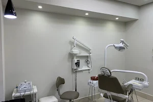 Centro Odontomédico Dr. Mayson Muzi image