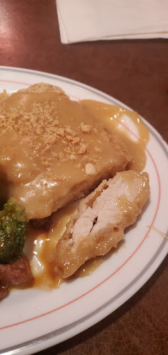 Chinese Restaurant «Kim Bowl Restaurant & Lounge», reviews and photos, 1228 Vandercook Way, Longview, WA 98632, USA