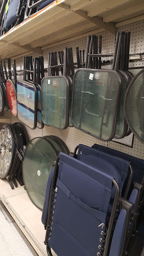 Discount Store «Big Lots», reviews and photos, 8563 Watson Rd, Webster Groves, MO 63119, USA