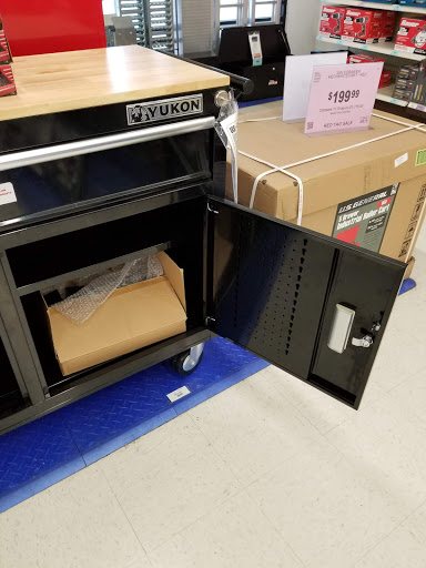 Hardware Store «Harbor Freight Tools», reviews and photos, 5115 US-98, Lakeland, FL 33809, USA