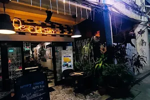 De Old Bar & Restaurant image