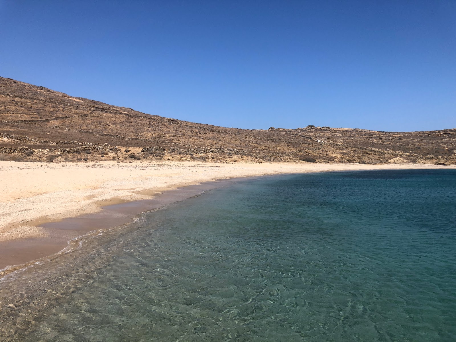 Foto van Frangias beach wilde omgeving