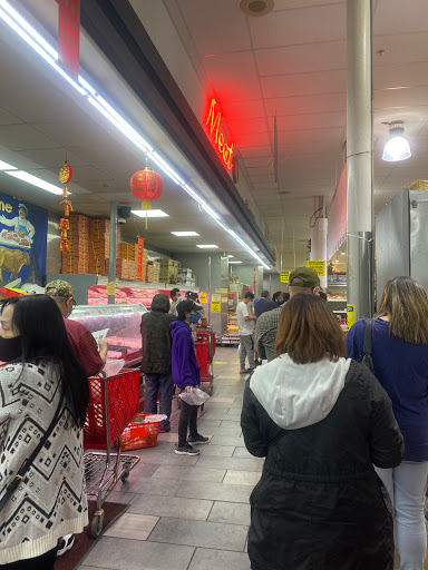 Asian Grocery Store «Nguyen Loi Oriental Supermarket», reviews and photos, 5302 E Belknap St # C, Haltom City, TX 76117, USA