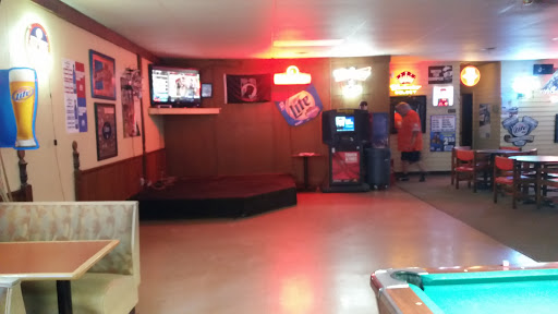 Liquor Store «Two-Lane Package Liquor & Bar», reviews and photos, 9702 Old Bardstown Rd, Louisville, KY 40291, USA