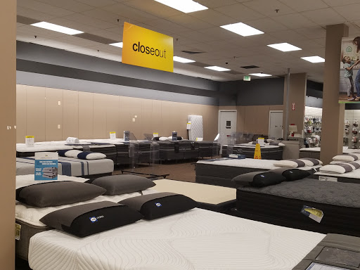 Shopping Mall «White Marsh Mall», reviews and photos, 8200 Perry Hall Blvd, Baltimore, MD 21236, USA