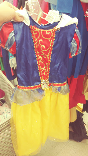 Thrift Store «Goodwill Store & Donation Center», reviews and photos, 602 E Lancaster Ave, Shillington, PA 19607, USA