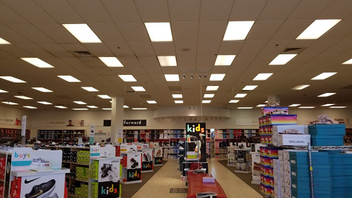 Shoe Store «Famous Footwear», reviews and photos, 744 NJ-73, Marlton, NJ 08053, USA