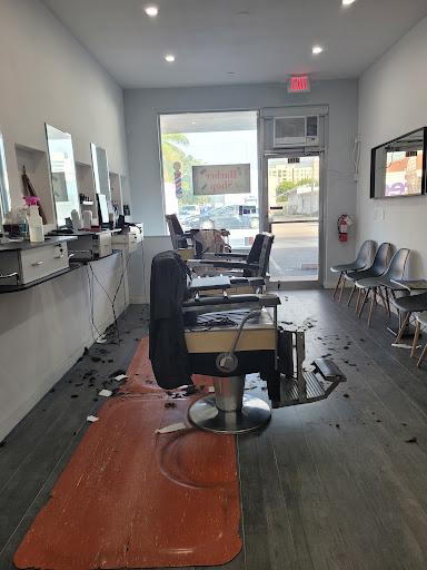 Barber Shop «Ojus Barber Shop», reviews and photos, 18484 W Dixie Hwy, Miami, FL 33160, USA