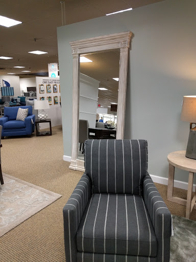 Furniture Store «Bassett Home Furnishings», reviews and photos, 578 Bethlehem Pike, Colmar, PA 18915, USA