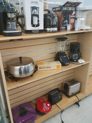 Thrift Store «Mission Mart», reviews and photos, 2523 W Palmetto St, Florence, SC 29501, USA