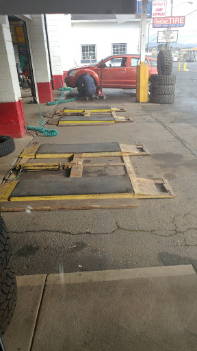 Auto Repair Shop «Gerber Tire & Service Center», reviews and photos, 1605 SW Hwy 101, Lincoln City, OR 97367, USA