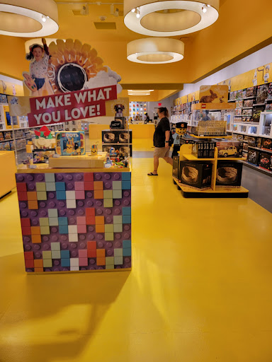 Toy Store «The LEGO Store», reviews and photos, 12801 W Sunrise Blvd #1011, Sunrise, FL 33323, USA